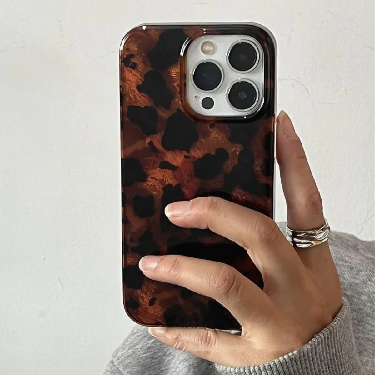 Retro Amber Texture Laser Phon - огляд і ціна Phone Cases Leopard Print