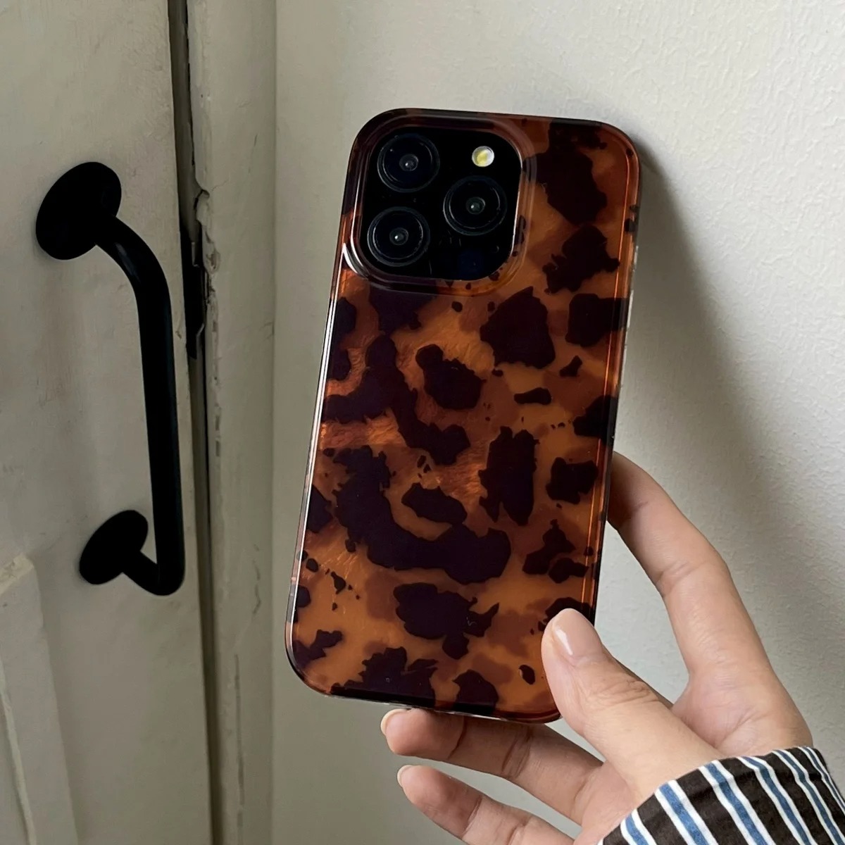 Retro Amber Texture Laser Phon - огляд і ціна Phone Cases Leopard Print