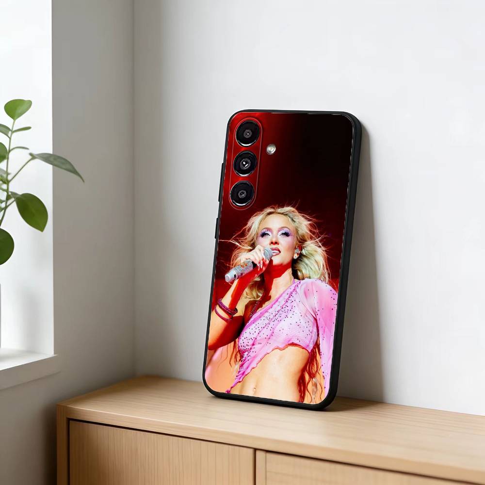 Singer Zara Larsson Midnight S - огляд і ціна Phone Cases Zara